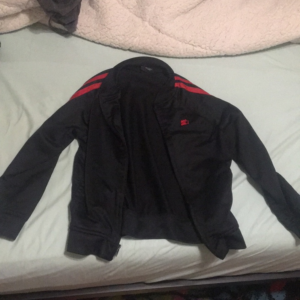 Boys 6/7 black sporty bomber jacket
